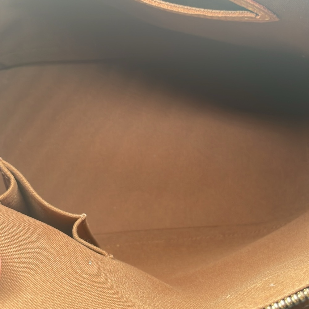 Louis Vuitton Alma Monogram - Picture 6 of 16